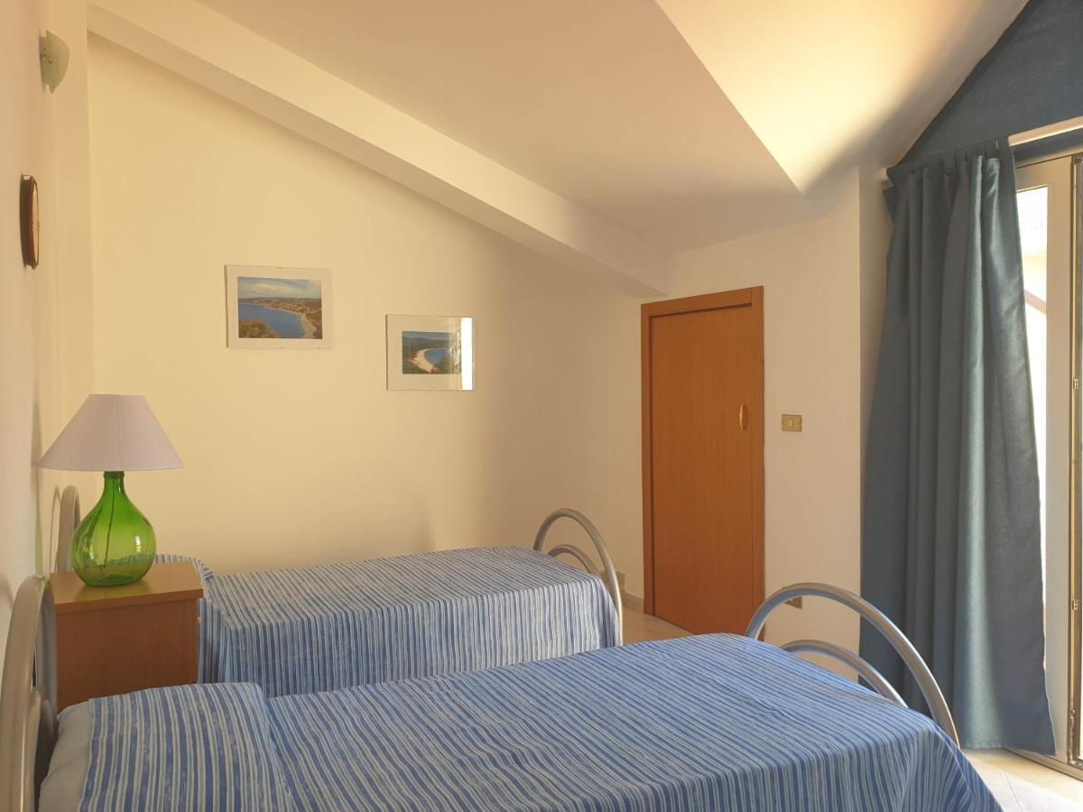 Casa Vacanze Umberto I Бова Марина Екстериор снимка
