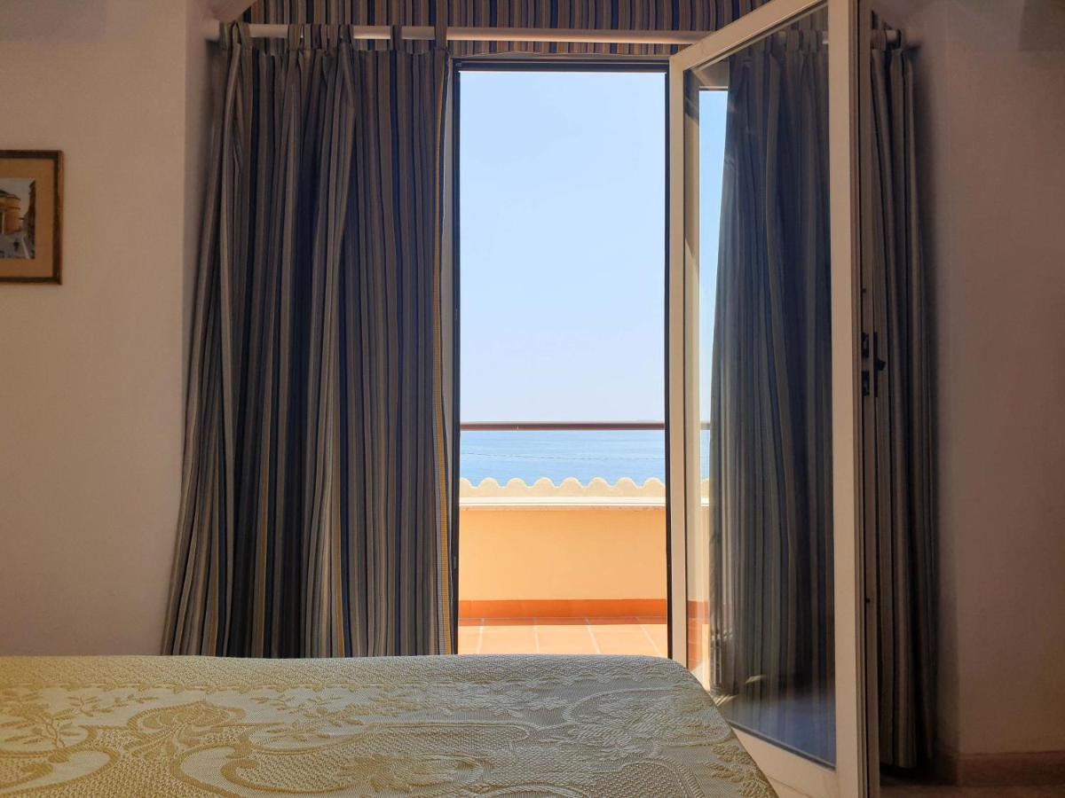 Casa Vacanze Umberto I Бова Марина Екстериор снимка