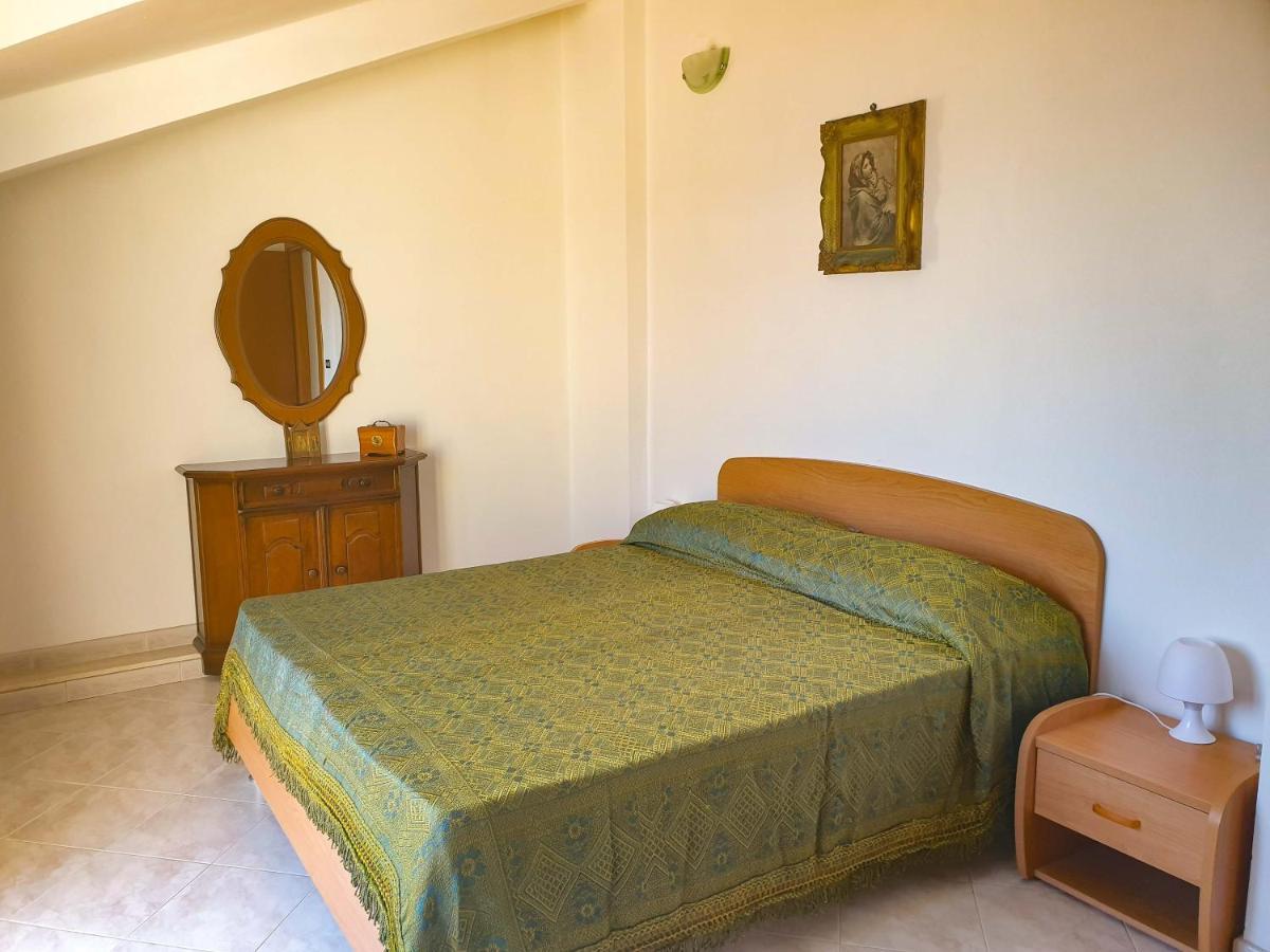 Casa Vacanze Umberto I Бова Марина Екстериор снимка